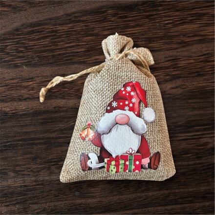 Bylinkové vrecko trpaslík s darčekmi a zvončekom